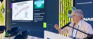 Komputerów kwantowych jeszcze nie ma a zabezpieczyć dane trzeba już teraz. Dr Elżbieta Andrukiewicz na Forum Ekonomicznym w Karpaczu