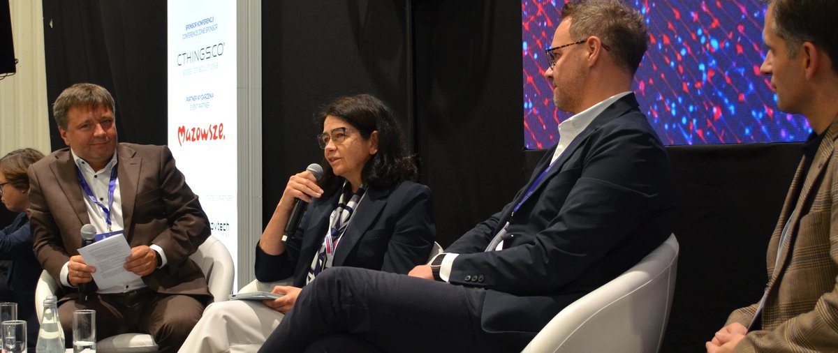 Od pilotażu do miejskiego standardu. Dyrektor Anna Streżyńska na Smart City Expo Poland